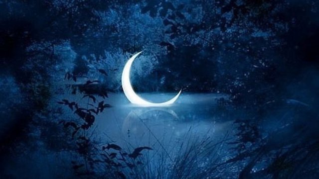 crescent moon.jpg