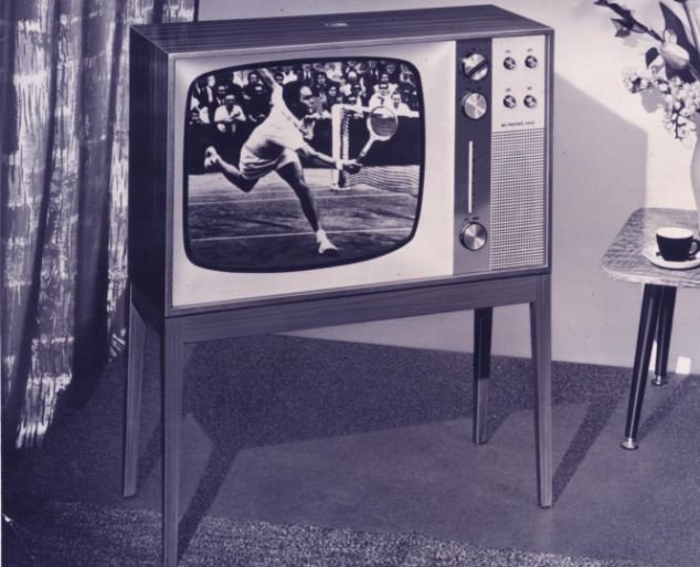 old tv.jpg
