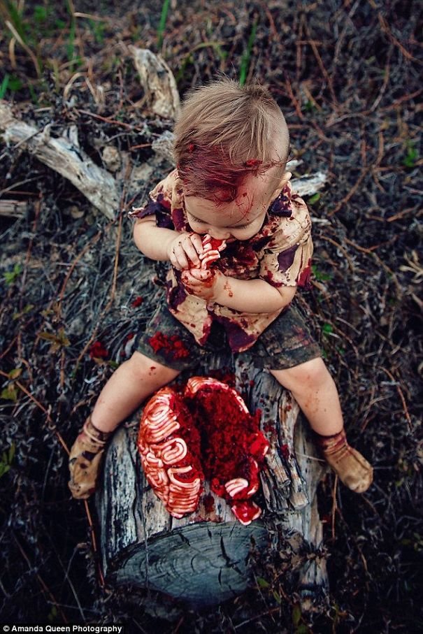 Mom-Gets-Criticized-Over-Sons-Zombie-Cake-Photo-Shoot-Reveals-The-Heartbreaking-Secret-Behind-It-5a9ecae5a7135__605.jpg