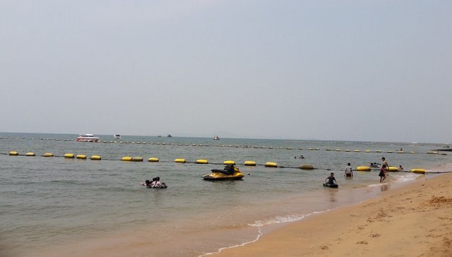 Jomtien beach