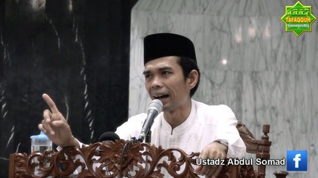 ustadz-h-abdul-somad-lc_20171129_115357.jpg