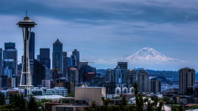 Seattle Mt Rainier 2.jpg