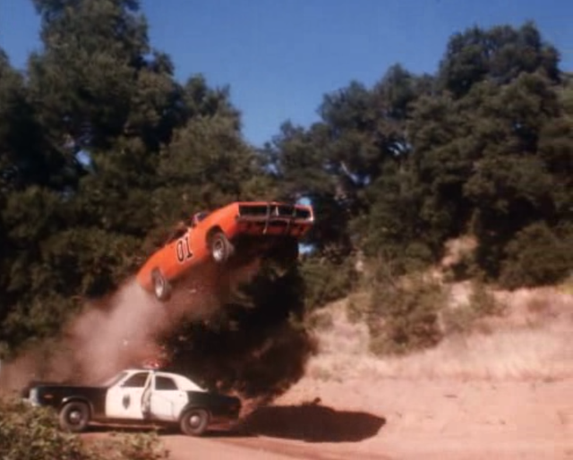 General_Lee_jumping_over_a_state_trooper_patrol_car.png