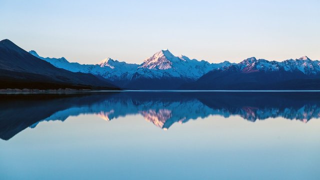 reflectiononthelake-3840x2160-large.jpg