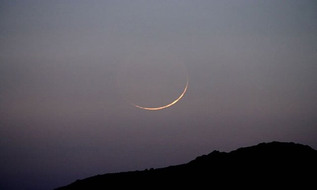 moon-pakistan.jpg