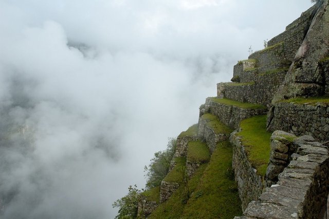 MachuPicchu_TerracedFields_(pixinn.net).jpg