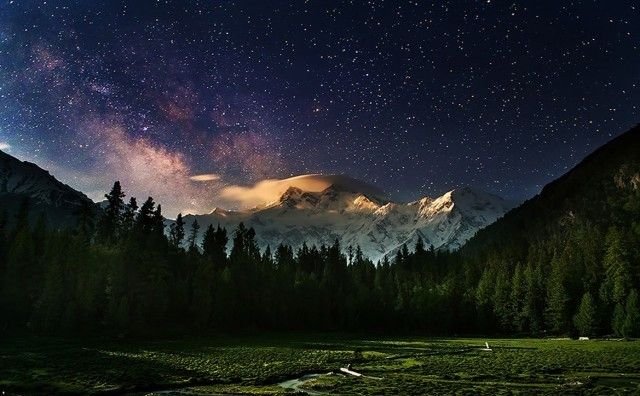 24.-A-view-of-the-Milky-Way-from-Fairy-Meadows.jpg