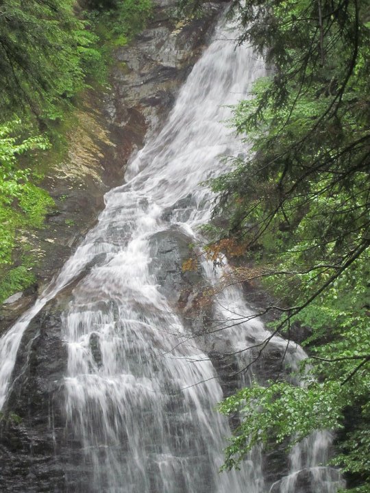 MOSS GLEN FALLS .jpg