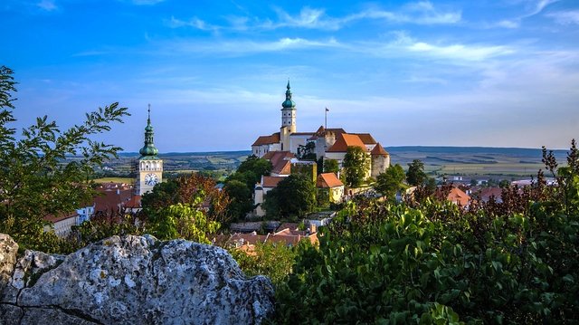 mikulov-2679581_960_720.jpg