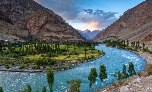 Ghizer-River_Dai-Mal_Gilgit-660x400.jpg