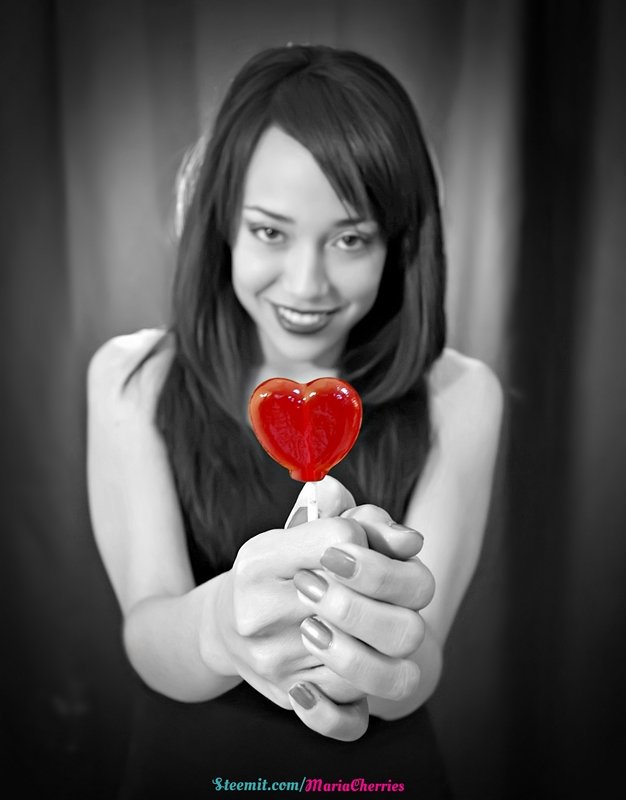 Lollipop Heart14 MariaCherries.jpg