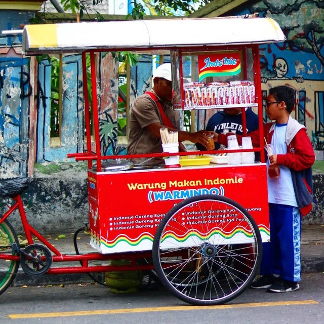 Gerobak-Indomie-keliling.jpg