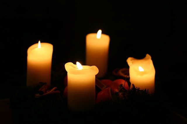 candlelight-1846325_960_720.jpg