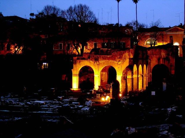 Forum Romanum - Nacht 03.jpg