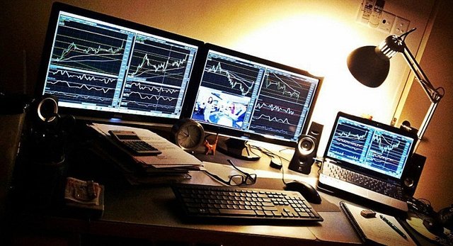 trader-de-forex-pantallas.jpg