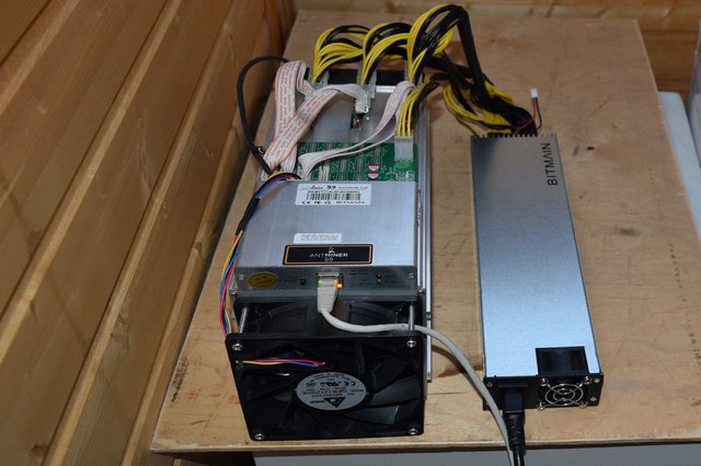 antminer-s9-14_orig.jpg