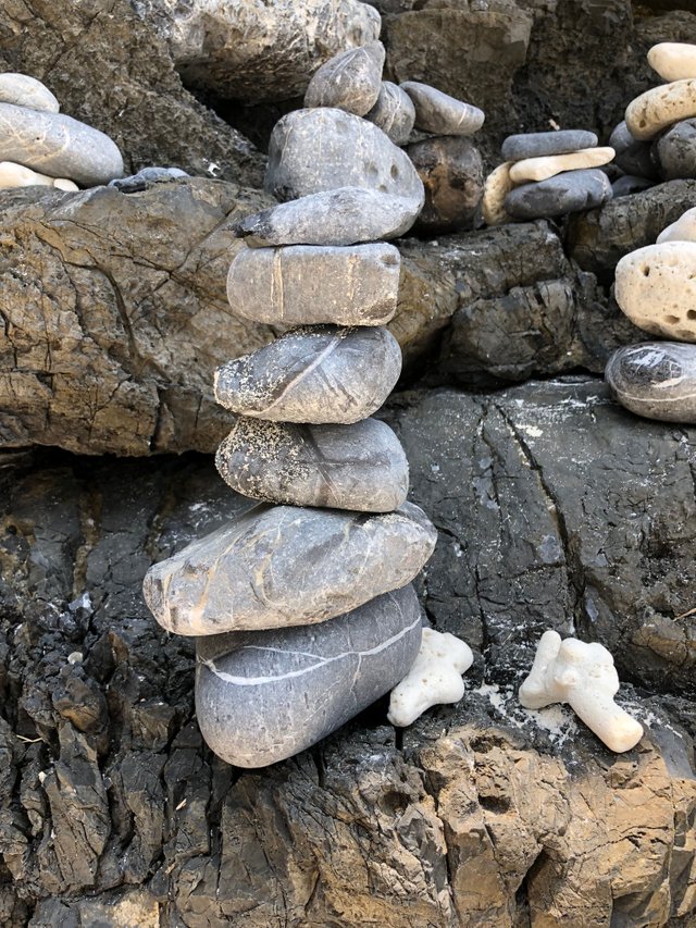 Stacking rocks to make your dreams come true — Steemit