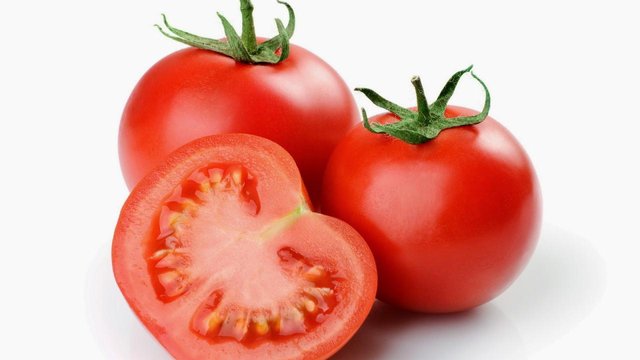 Tomat (Wikimedia By Liputan6.com). 082399700_1444710907-tomat-rsmadkotakediri.jpg