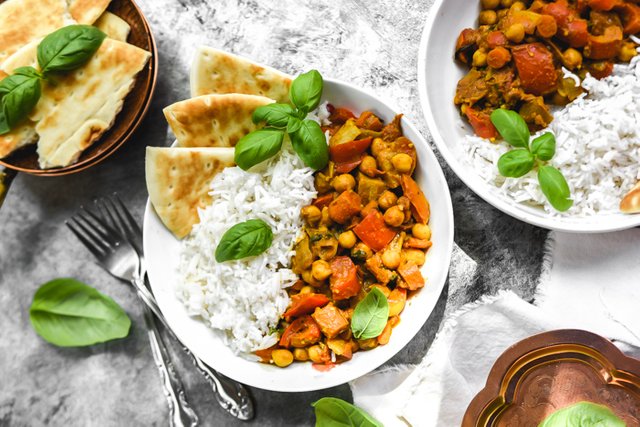 Simple Indian Masala Chickpea Curry-6.jpg