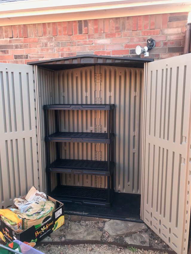 shed_empty.jpg