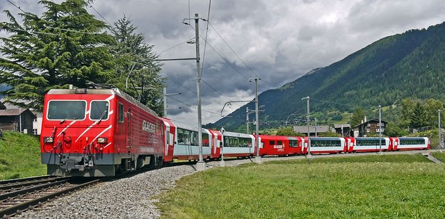 glacier-express-1337247_960_720.jpg