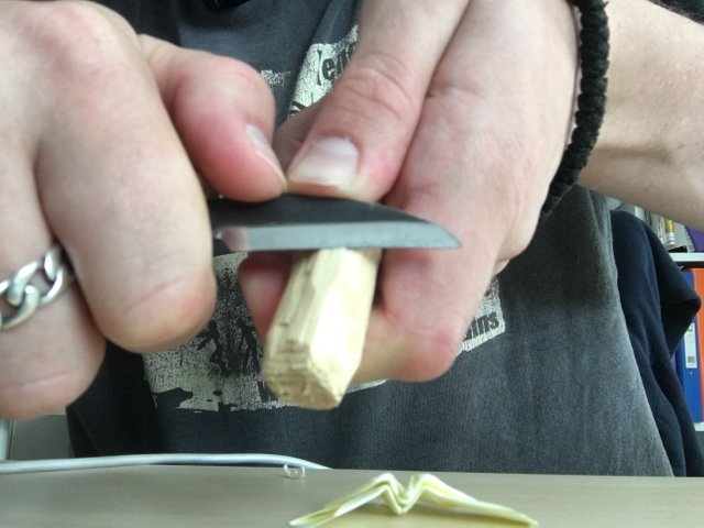 CuttingKnife3.jpg