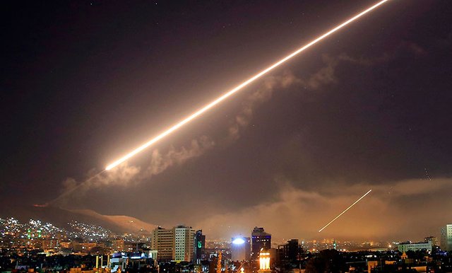 215439syria-missile-air-strike-chemical-weapons-damascus-trump-assad-putin.jpg