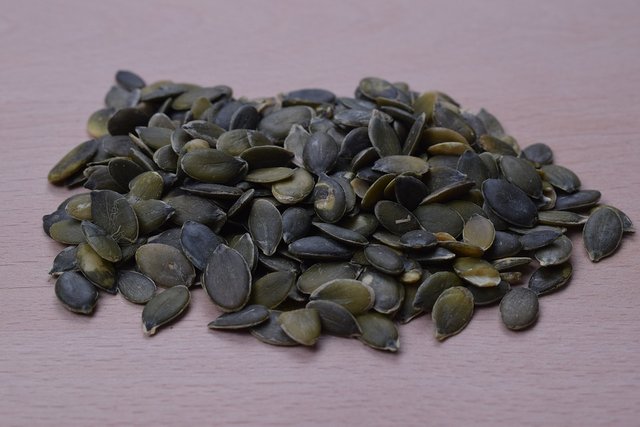 pumpkin-seeds-2553221_960_720.jpg