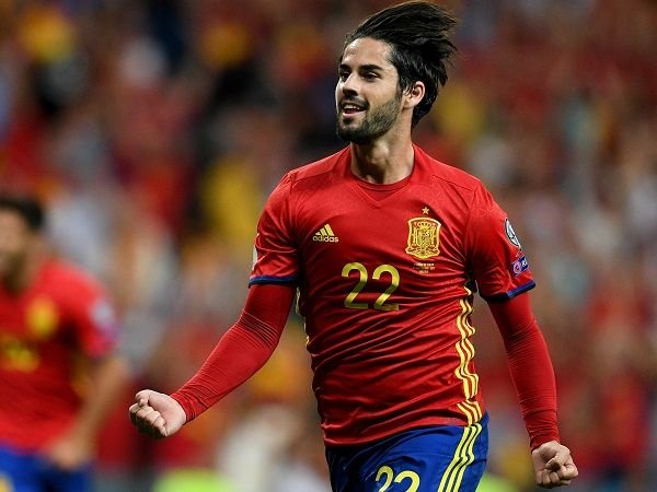 ini-komentar-isco-soal-false-9-timnas-spanyol.jpg