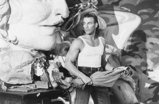 jean-claude-van-damme-in-hard-target-1993-large-picture.jpg