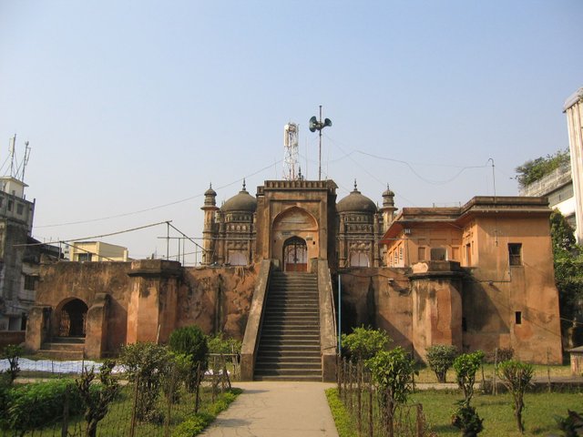 Khan_Mohammad_Mirdhas_Mosque_by_Ragib_Hasan.jpg