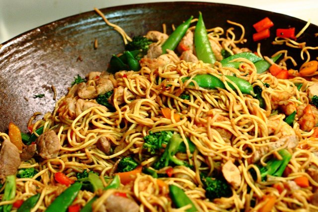 Pancit-Canton.jpg