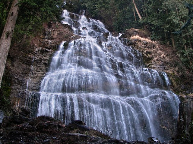 Bridal_Falls.jpg