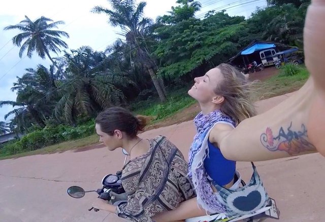 thailand island motobiking.jpg