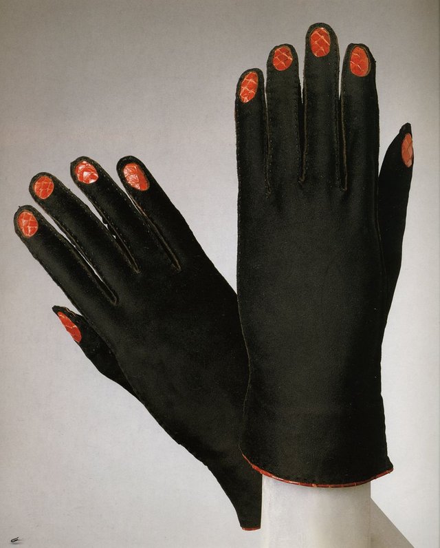 gloves.jpeg