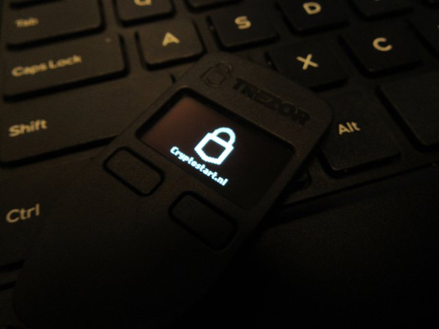 trezor-wallet-cryptostart.jpg