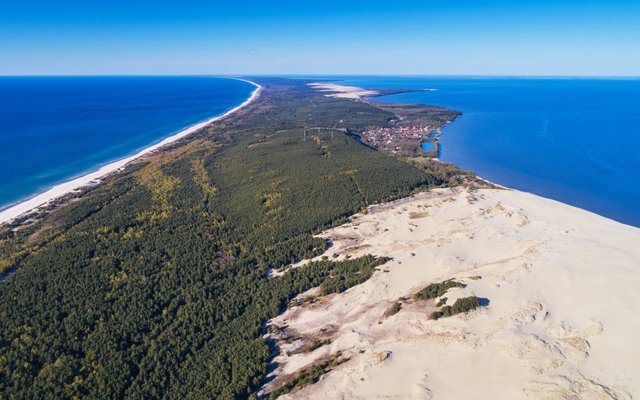 Curonian_Spit_NP_05-2017_img17_aerial_view_at_Epha_Dune.jpg