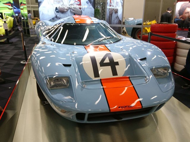 Ford GT 02.jpg