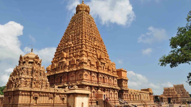 thanjavur-brihadeeswara-temple.jpg