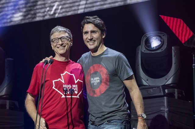 Bill-Gates-_-Justin-Trudeau-002.jpg