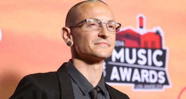 Chester-Bennington.jpg