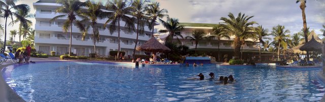 IMG_20131101_161951-PANO.jpg