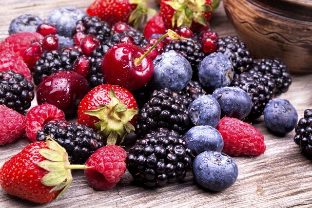 Une-cure-de-fruits-rouges-c-est-bon-pour-la-sante_width1024.jpg