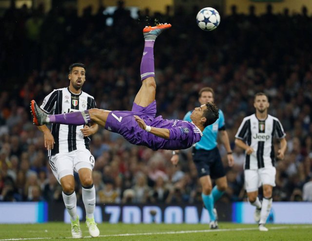 champions-league-ronaldo-vs-juventus.jpg