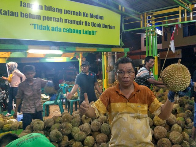 ucok durian7.jpg