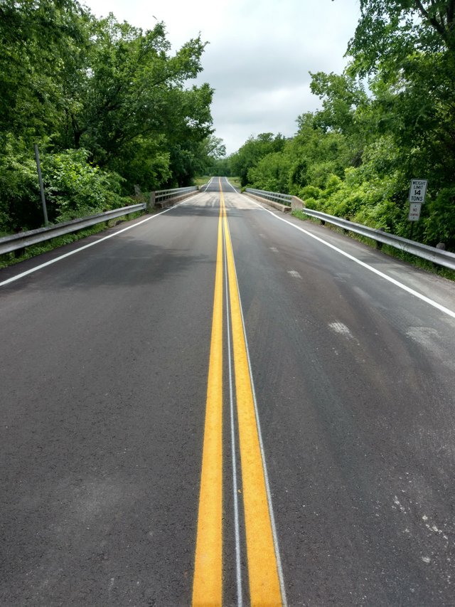 road-1444397_1920.jpg