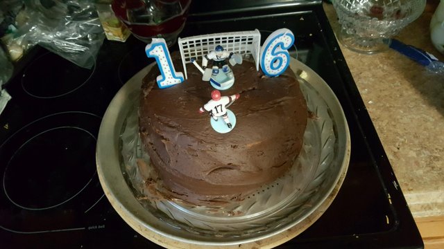 16th b-day cake (1).jpg