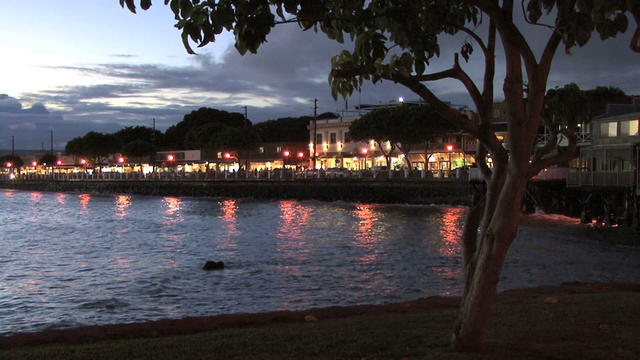 maui-lahaina-late-evening-waterfront-with-reflections_zjqalnvxr__F0000.png