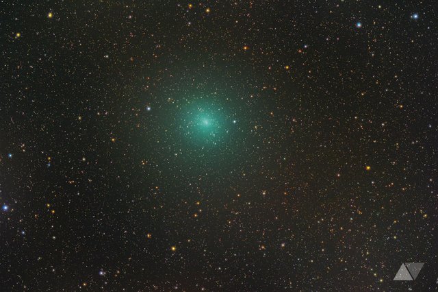 45P Comet AV LOW.jpg