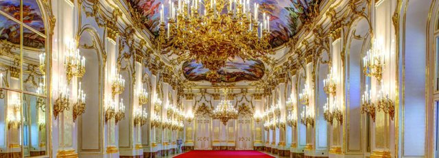 csm_Grosse_Galerie_c__Schloss_Schoenbrunn_Kultur-_und_Betriebsges.m.b.H__Fotograf_AgenturZolles_31799b4310.jpg